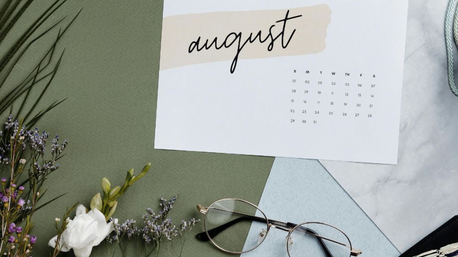 Calendário de agosto + 31 ideias de conteúdo